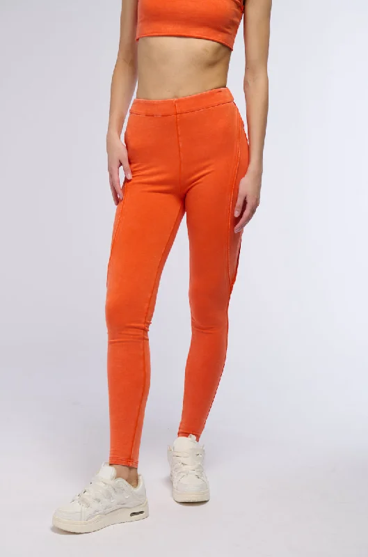 Fashion Forward WE BELONG TOGETHER LEGGING IN ORANGE